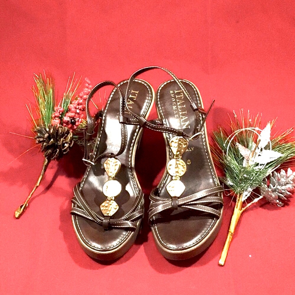 Italian shoe maker brown heels